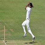 cricket bowler full body involve